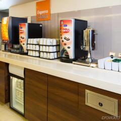 Отель Holiday Inn Express Exeter M5, Jct 29 питание фото 3