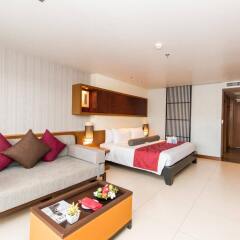 Ashlee Hub Hotel Patong комната для гостей фото 2
