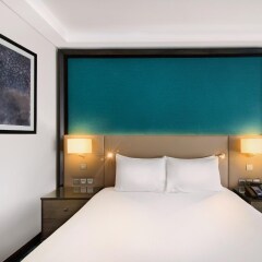 Отель Radisson Blu Hotel & Resort ОАЭ, Эль-Айн - отзывы, цены и фото номеров - забронировать отель Radisson Blu Hotel & Resort онлайн комната для гостей