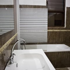Ellisa Hospitality and Hotel in Accra, Ghana from 66$, photos, reviews - zenhotels.com bathroom