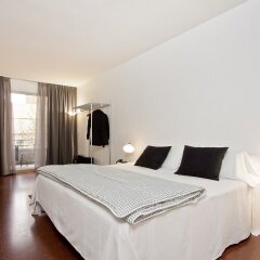 Отель Aparthotel Atenea Calabria Испания, Барселона - 12 отзывов об отеле, цены и фото номеров - забронировать отель Aparthotel Atenea Calabria онлайн фото 2