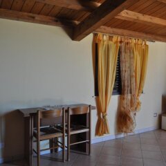 Отель Barbara B&B Фонтане-Бьянке сейф в номере