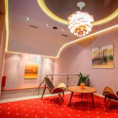 Отель La Bohème Hotel Албания, Тирана - отзывы, цены и фото номеров - забронировать отель La Bohème Hotel онлайн развлечения