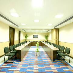 Отель Karon Hotels - Lajpat Nagar Индия, Нью-Дели - отзывы, цены и фото номеров - забронировать отель Karon Hotels - Lajpat Nagar онлайн развлечения