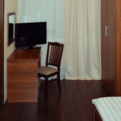 АРТ Отель в Астрахани отзывы, цены и фото номеров - забронировать гостиницу АРТ Отель онлайн Астрахань удобства в номере