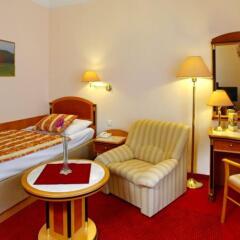 Отель Danubius Health Spa Resort Hvězda-Imperial-Neapol комната для гостей фото 8