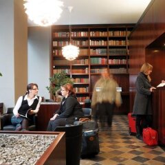 Отель Aparthotel am Zwinger Германия, Дрезден - отзывы, цены и фото номеров - забронировать отель Aparthotel am Zwinger онлайн интерьер отеля фото 3