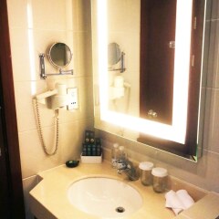 Отель Novotel Shanghai Atlantis ванная фото 2