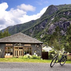 Отель Hardanger Basecamp спортивное сооружение