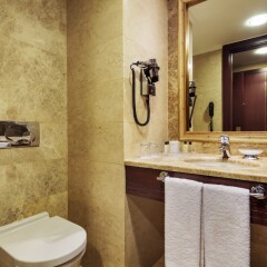 Отель Wyndham Istanbul Old City ванная фото 3
