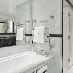 Claridge's in London, United Kingdom from 1572$, photos, reviews - zenhotels.com bathroom photo 2