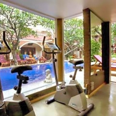 Отель New Patong Premier Resort фитнесс-зал фото 2
