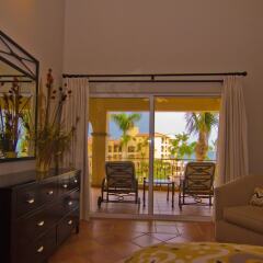 Отель Las Mananitas LM C308 3 Bedroom Condo By Seaside Los Cabos удобства в номере