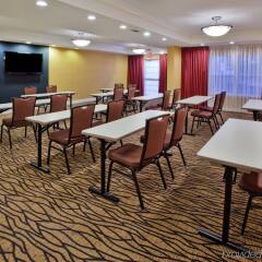 Отель Country Inn & Suites by Radisson, Atlanta Airport North, GA