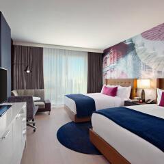 Отель Indigo Los Angeles Downtown, an IHG Hotel США, Лос-Анджелес - отзывы, цены и фото номеров - забронировать отель Indigo Los Angeles Downtown, an IHG Hotel онлайн комната для гостей