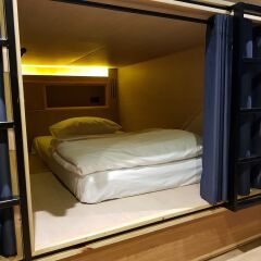 Отель Borbaboom Poshtel сейф в номере