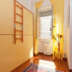 Отель Rental In Rome Pateras Flower интерьер отеля