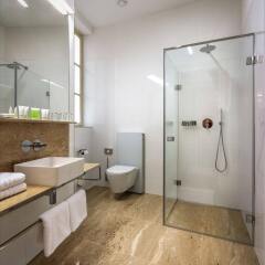 Hotel Golden Star in Prague, Czech Republic from 155$, photos, reviews - zenhotels.com bathroom photo 2