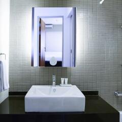 Отель Citadines Sukhumvit 8 Bangkok ванная фото 2