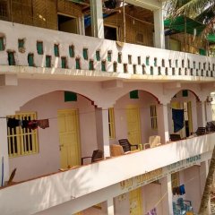 Отель Om Ganesh Guest House Индия, Северный Гоа - отзывы, цены и фото номеров - забронировать отель Om Ganesh Guest House онлайн балкон