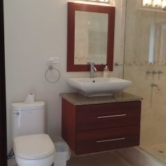 Reflections Guest House in St. George, Barbados from 189$, photos, reviews - zenhotels.com bathroom photo 2