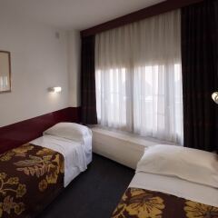 Отель Budget Hotel Ben Нидерланды, Амстердам - 1 отзыв об отеле, цены и фото номеров - забронировать отель Budget Hotel Ben онлайн комната для гостей фото 5