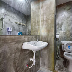 Cafe66 Hostel ванная