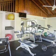 Отель Rooms on the Beach Negril фитнесс-зал фото 3