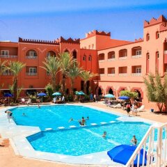 Отель Hôtel Farah Al Janoub Марокко, Уарзазат - отзывы, цены и фото номеров - забронировать отель Hôtel Farah Al Janoub онлайн бассейн