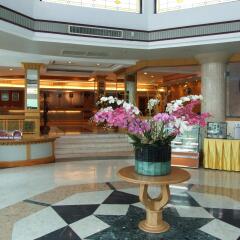 Ratchada City Hotel интерьер отеля