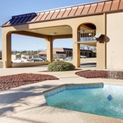 Отель Econo Lodge Vicksburg США, Виксбург - отзывы, цены и фото номеров - забронировать отель Econo Lodge Vicksburg онлайн бассейн фото 3