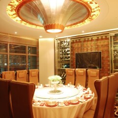 Отель Da Zhong Pudong Airport Hotel Shanghai Китай, Шанхай - 2 отзыва об отеле, цены и фото номеров - забронировать отель Da Zhong Pudong Airport Hotel Shanghai онлайн питание