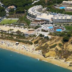 Отель Grande Real Santa Eulalia Resort пляж