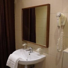 Hotel Liège Strasbourg in Paris, France from 226$, photos, reviews - zenhotels.com bathroom
