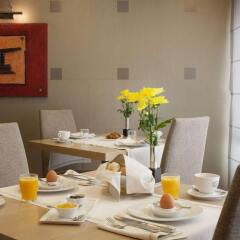 Electra Hotel Athens в номере