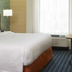 Отель Fairfield Inn & Suites by Marriott Niagara Falls США, Ниагара-Фолс - отзывы, цены и фото номеров - забронировать отель Fairfield Inn & Suites by Marriott Niagara Falls онлайн комната для гостей фото 5