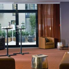 Adina Apartment Hotel Berlin Mitte Берлин фитнесс-зал
