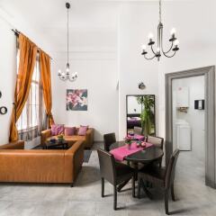 Отель Karma Boutique Apartments Венгрия, Будапешт - отзывы, цены и фото номеров - забронировать отель Karma Boutique Apartments онлайн комната для гостей фото 9