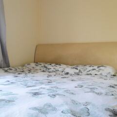 Отель Spacious 2 Bedroom House With Garden in Islington комната для гостей фото 2