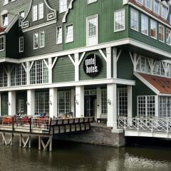 Отель Inntel Hotels Amsterdam Zaandam Нидерланды, Занстад - отзывы, цены и фото номеров - забронировать отель Inntel Hotels Amsterdam Zaandam онлайн приотельная территория