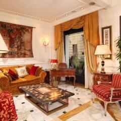 Hotel Condotti интерьер отеля