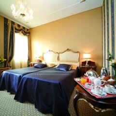 Отель Villa Igea Венеция в номере