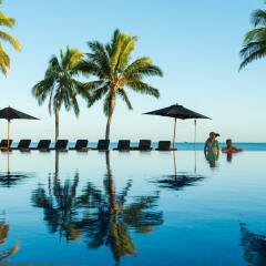Отель Hilton Fiji Beach Resort and Spa бассейн фото 3