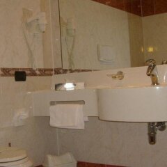 Point Hotel Conselve Консельве ванная фото 2