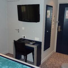 Отель Best Western Prince Montmartre удобства в номере фото 2