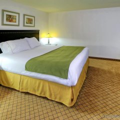 Baymont by Wyndham Roswell in Roswell, United States of America from 112$, photos, reviews - zenhotels.com guestroom
