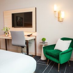 Отель Kimpton Hotel Wilshire США, Лос-Анджелес - 8 отзывов об отеле, цены и фото номеров - забронировать отель Kimpton Hotel Wilshire онлайн комната для гостей фото 5