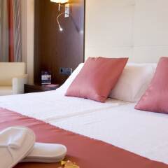 Hotel Torre Azul & Spa - Adults Only комната для гостей фото 8