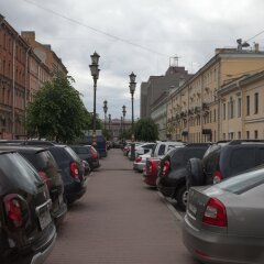 Отель Жилое помещение Green Санкт-Петербург парковка
