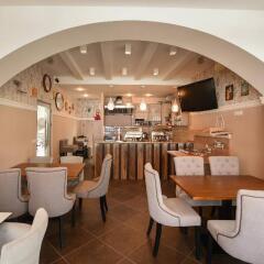Отель Sea Point Apartments Черногория, Тиват - отзывы, цены и фото номеров - забронировать отель Sea Point Apartments онлайн